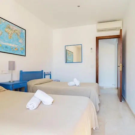 Pine Walk Seafront Apartment Pollença